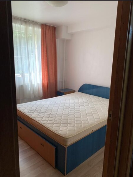 Raul Doamnei, Drumul Taberei, apartament 2 camere.