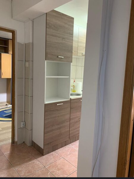 Raul Doamnei, Drumul Taberei, apartament 2 camere.